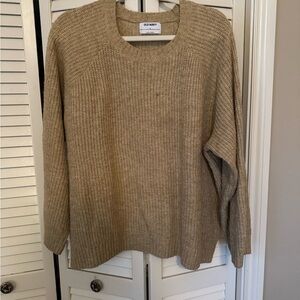 Old Navy Women's Beige Crew Neck Sweater